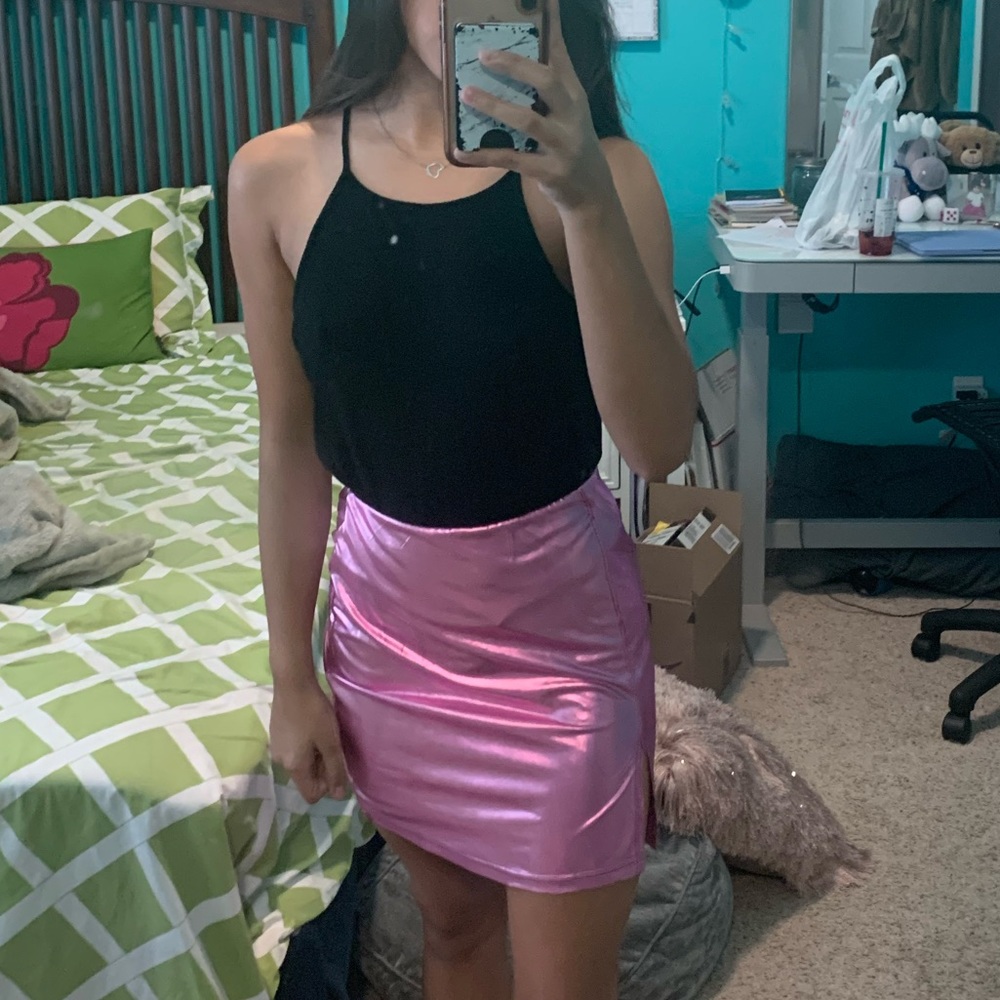 SHEIN Pink tight forming mini skirt! NWOT